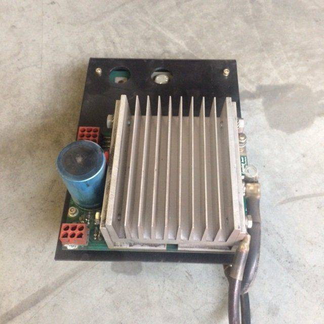 Control Module From Lansing - Centralina electrónica para Equipamento de movimentação: foto 4 Control Module From Lansing - Centralina electrónica para Equipamento de movimentação: foto 4