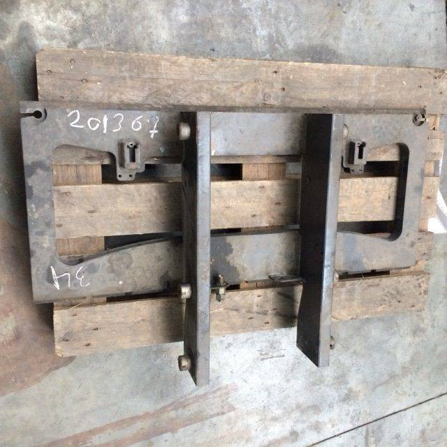 Fork Carriage 1150 mm for Linde 336/351-03 Series - Equipamento: foto 2 Fork Carriage 1150 mm for Linde 336/351-03 Series - Equipamento: foto 2