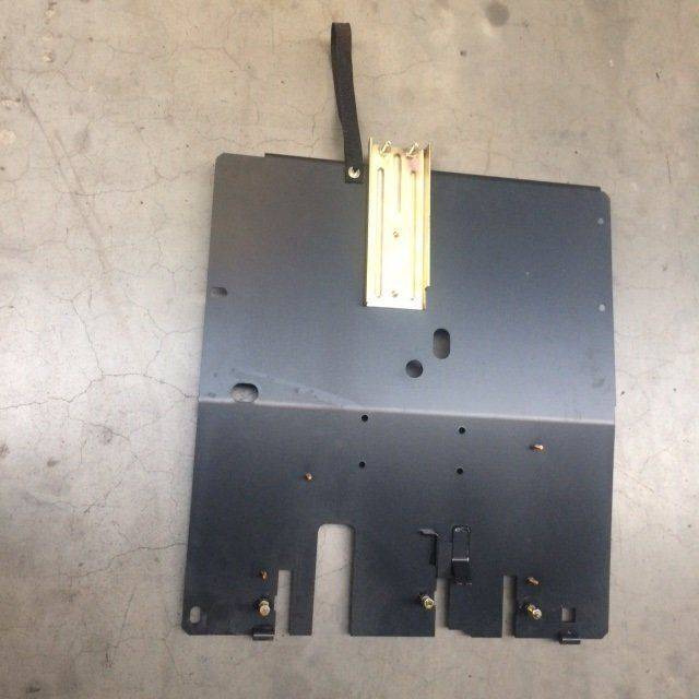 Floor plate for Linde - Carroceria e exterior para Equipamento de movimentação: foto 2 Floor plate for Linde - Carroceria e exterior para Equipamento de movimentação: foto 2