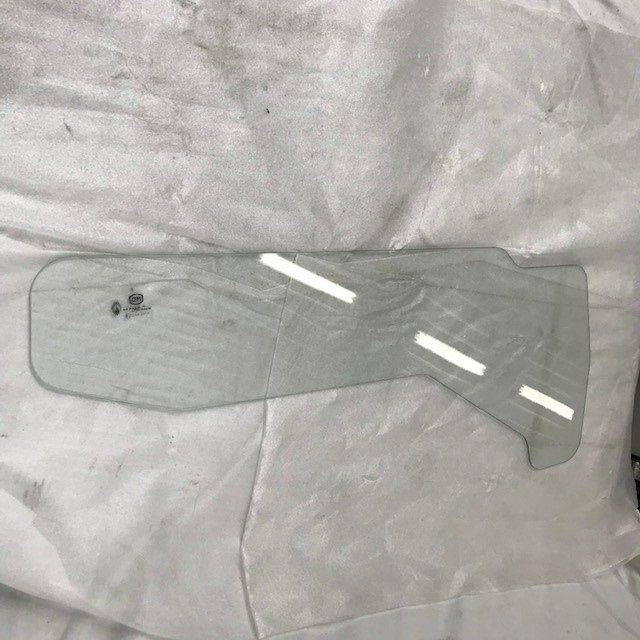 Glass for Komatsu/Fiat - Vidro e peças para Equipamento de movimentação: foto 2 Glass for Komatsu/Fiat - Vidro e peças para Equipamento de movimentação: foto 2