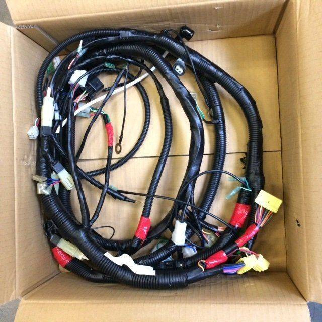 Harness b & system 3 for Cat. / Mitsubishi - Cables/ Wire harness para Equipamento de movimentação: foto 1 Harness b & system 3 for Cat. / Mitsubishi - Cables/ Wire harness para Equipamento de movimentação: foto 1