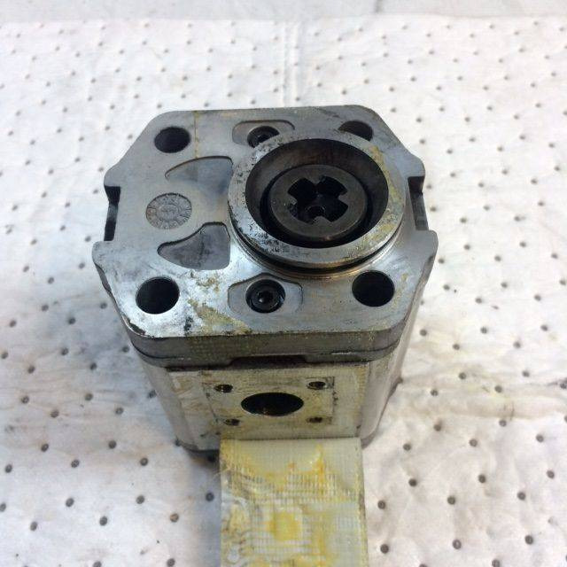 Hydraulic pump for Still/Wagner FM20 - Bomba de direção para Equipamento de movimentação: foto 1 Hydraulic pump for Still/Wagner FM20 - Bomba de direção para Equipamento de movimentação: foto 1