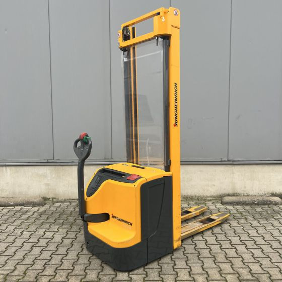 Stacker Jungheinrich EJC 212: foto 1