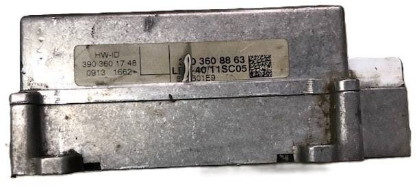 LES-40/11SC05 Steering controller - Sistema elétrico para Equipamento de movimentação: foto 3 LES-40/11SC05 Steering controller - Sistema elétrico para Equipamento de movimentação: foto 3