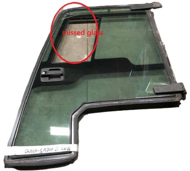 Left door for Nissan - Porta e peças para Equipamento de movimentação: foto 1 Left door for Nissan - Porta e peças para Equipamento de movimentação: foto 1