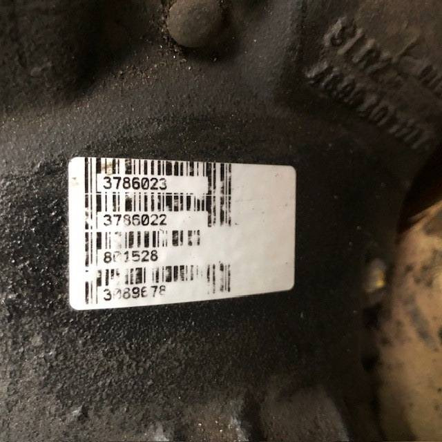 Left drive motor for BT/Toyota - Motor e peças para Equipamento de movimentação: foto 3 Left drive motor for BT/Toyota - Motor e peças para Equipamento de movimentação: foto 3