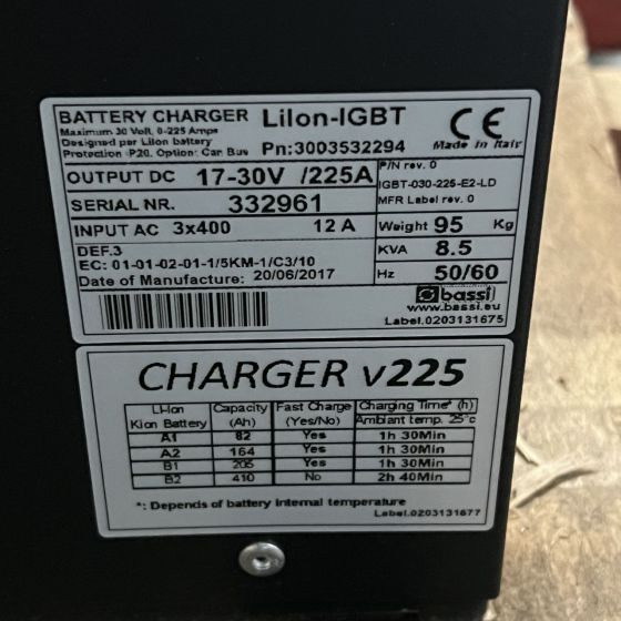 Linde 17-30V/225A LiIon-IGBT (2) - Sistema elétrico para Equipamento de movimentação: foto 2 Linde 17-30V/225A LiIon-IGBT (2) - Sistema elétrico para Equipamento de movimentação: foto 2