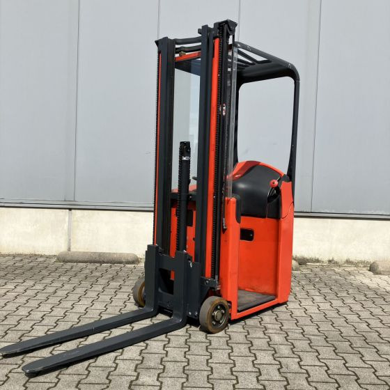 Linde E10 (334) - Empilhador elétrico: foto 1 Linde E10 (334) - Empilhador elétrico: foto 1