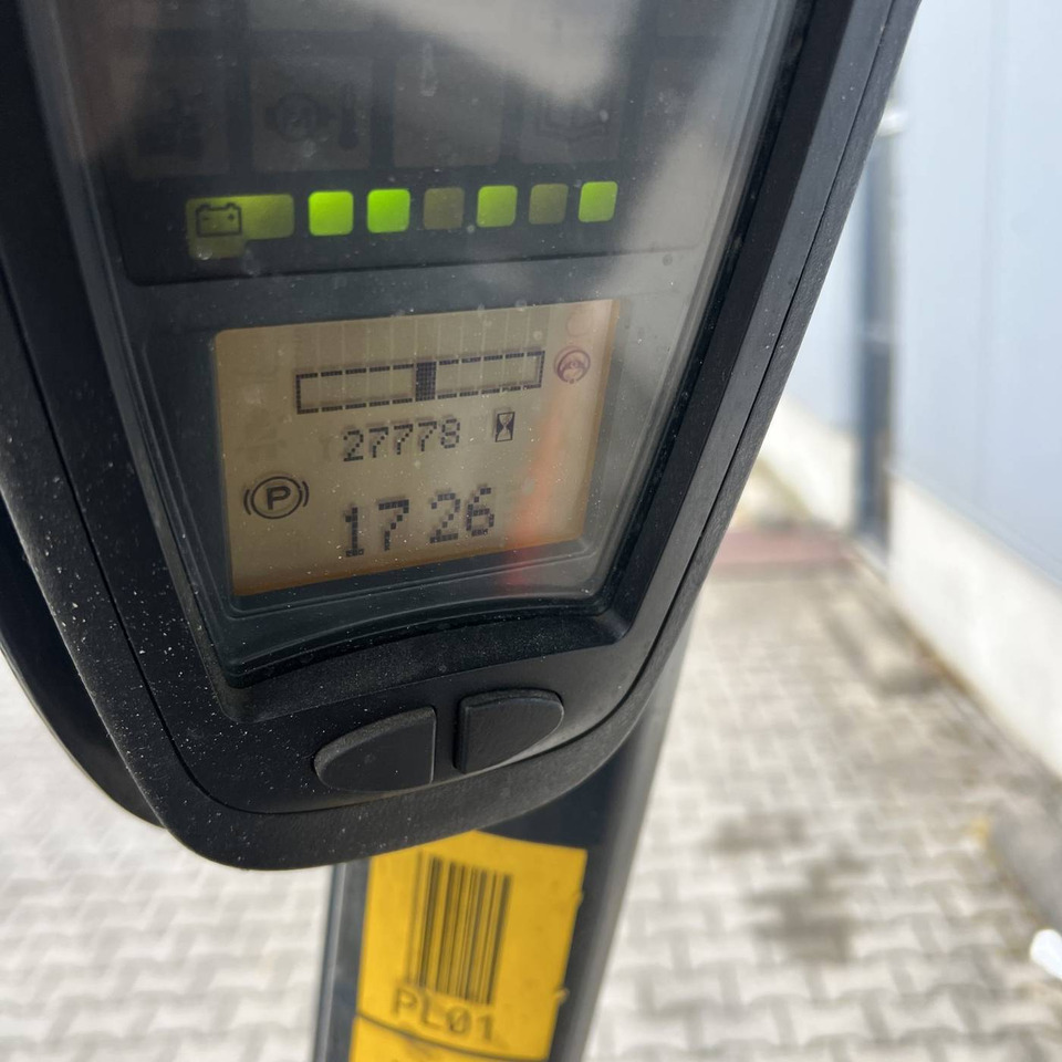 Linde E16 (386) - Empilhador elétrico: foto 4 Linde E16 (386) - Empilhador elétrico: foto 4