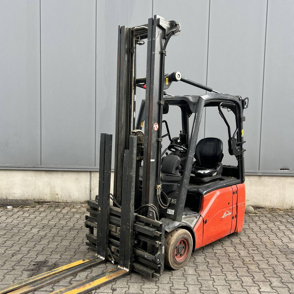 Linde E16 (386) - Empilhador elétrico: foto 1 Linde E16 (386) - Empilhador elétrico: foto 1