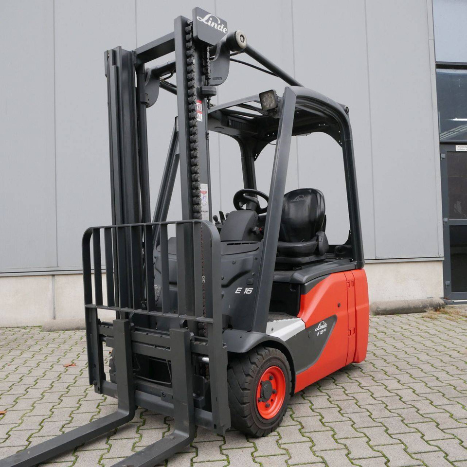 Linde E16C (386-02) EVO - Empilhador elétrico: foto 1 Linde E16C (386-02) EVO - Empilhador elétrico: foto 1