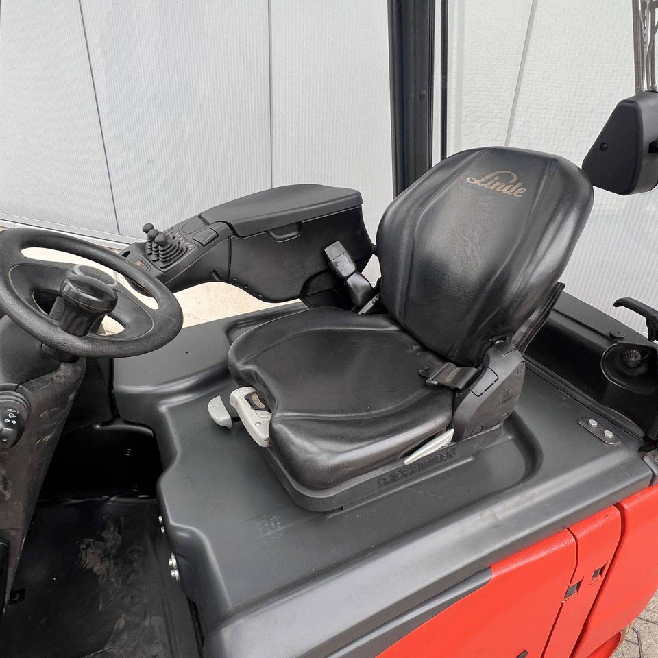 Linde E20PH (386-02) EVO - Empilhador elétrico: foto 5 Linde E20PH (386-02) EVO - Empilhador elétrico: foto 5