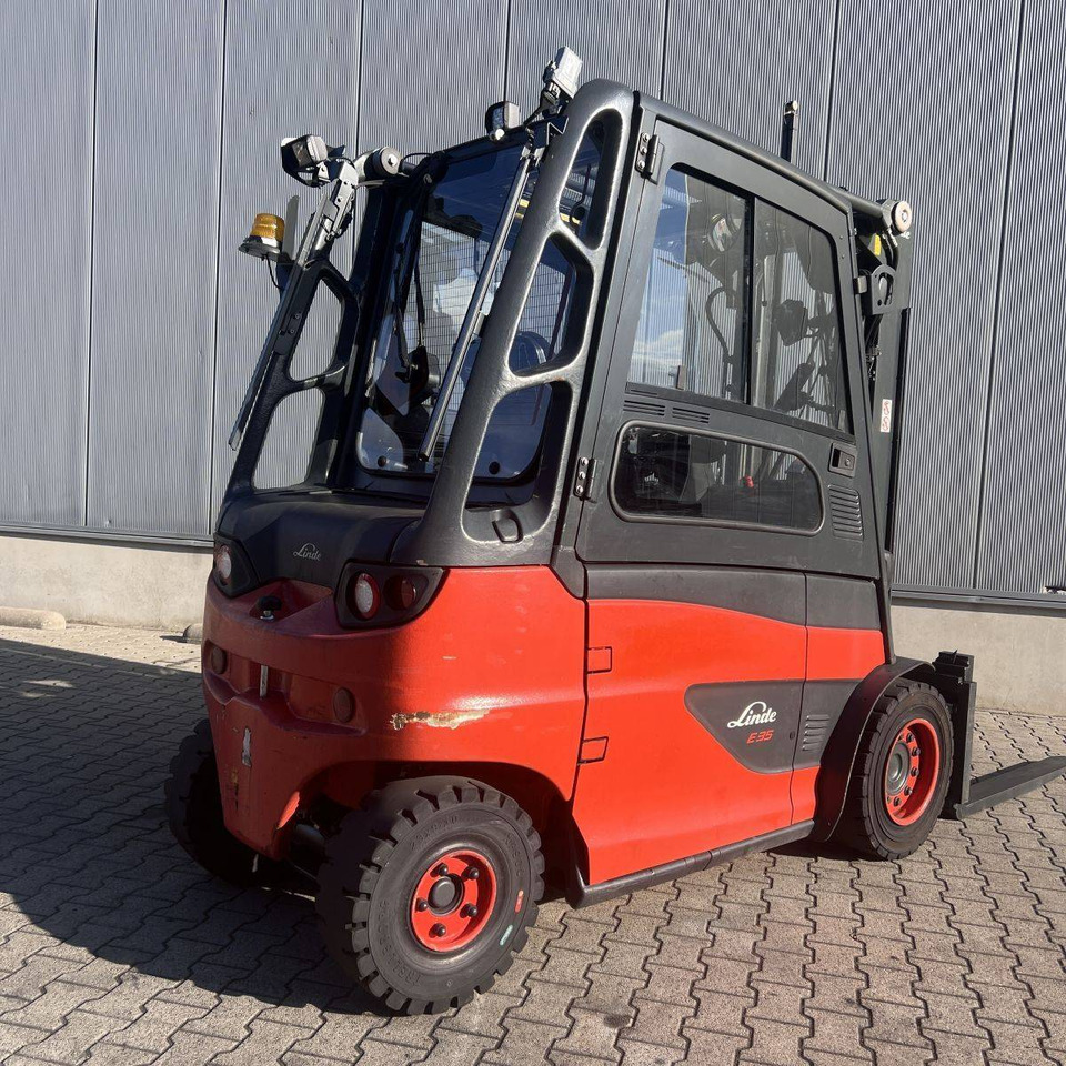 Linde E35/600H (388) - Empilhador elétrico: foto 2 Linde E35/600H (388) - Empilhador elétrico: foto 2