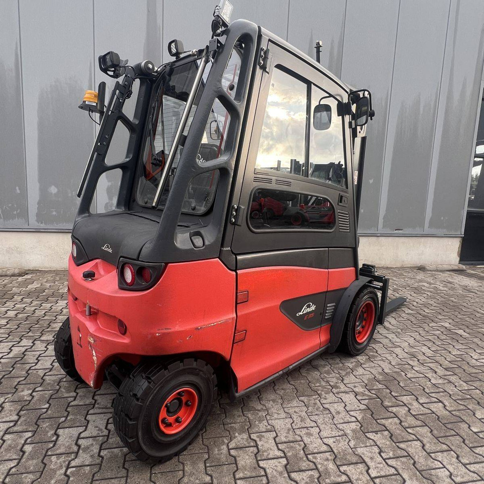 Linde E35/600H (388) - Empilhador elétrico: foto 2 Linde E35/600H (388) - Empilhador elétrico: foto 2