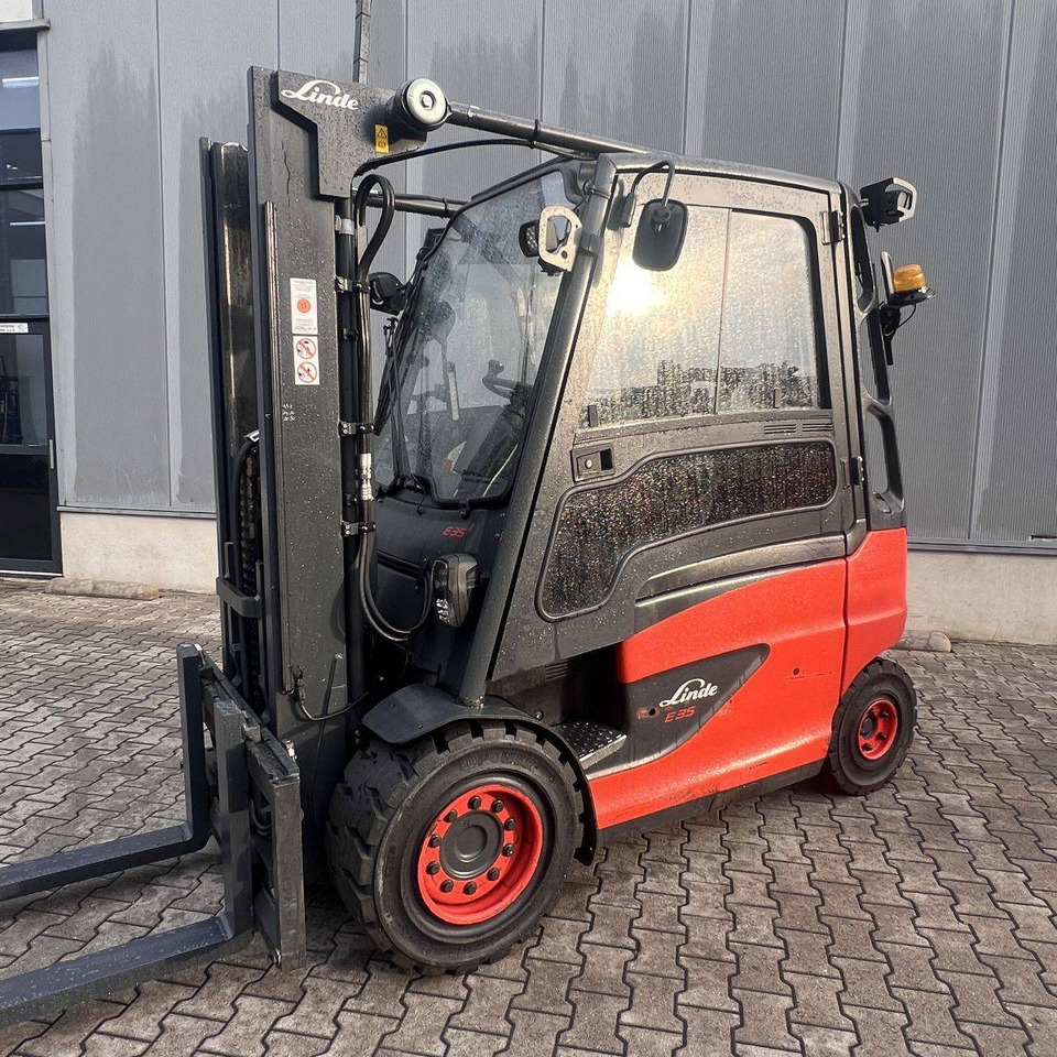 Linde E35/600H (388) - Empilhador elétrico: foto 1 Linde E35/600H (388) - Empilhador elétrico: foto 1