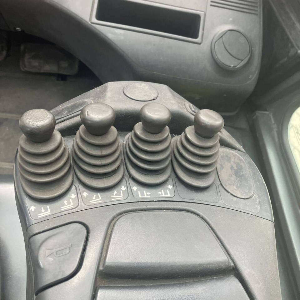 Empilhador elétrico Linde E45/600HL (388): foto 7