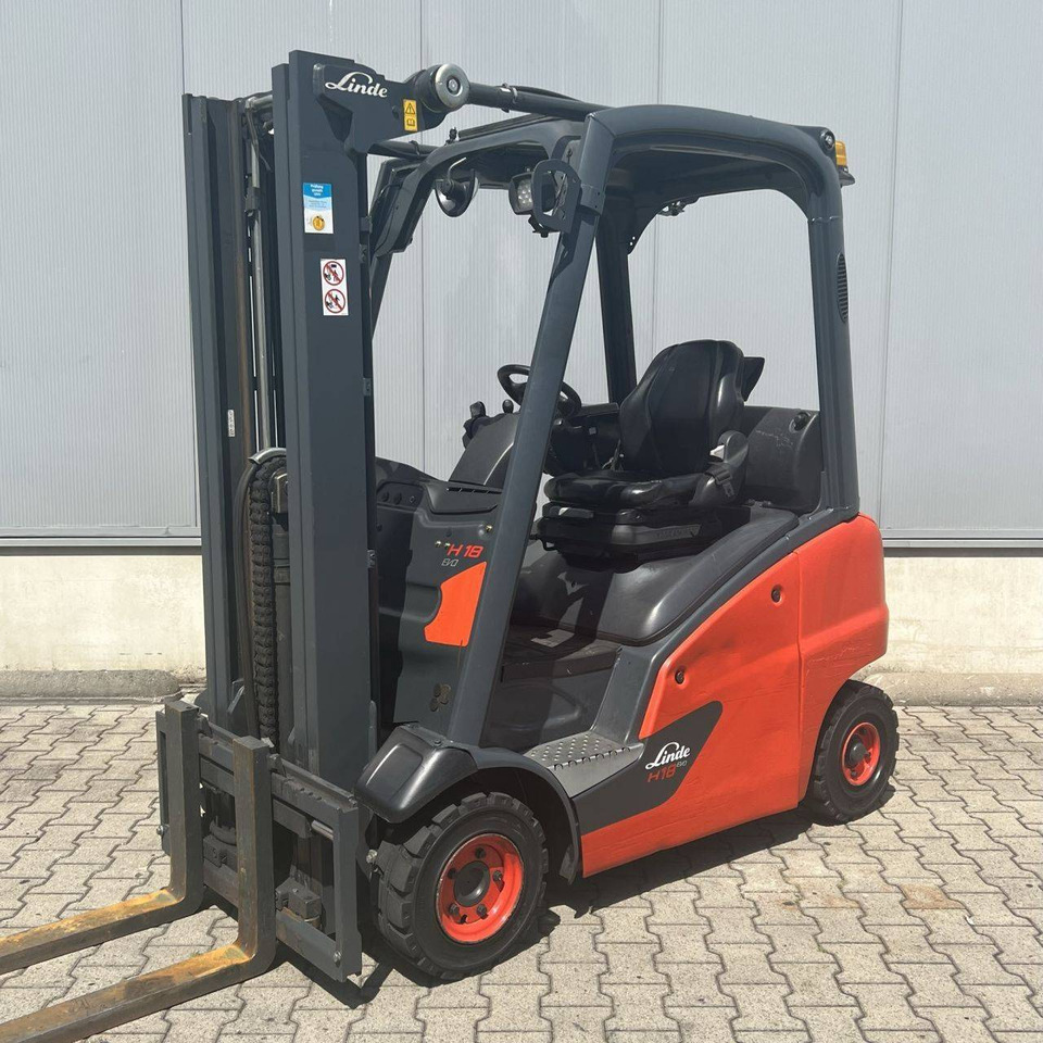 Linde H18T (391-02) EVO - Empilhador a gás: foto 1 Linde H18T (391-02) EVO - Empilhador a gás: foto 1