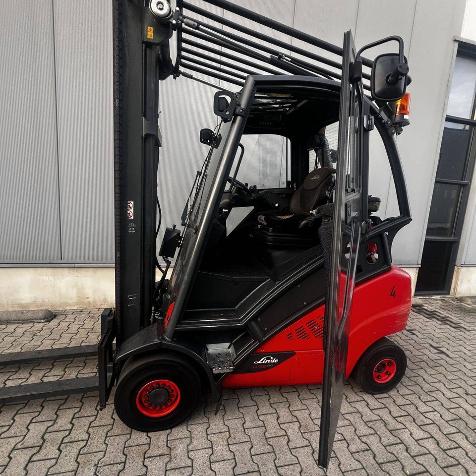 Linde H35T (393-02) EVO - Empilhador a gás: foto 5 Linde H35T (393-02) EVO - Empilhador a gás: foto 5