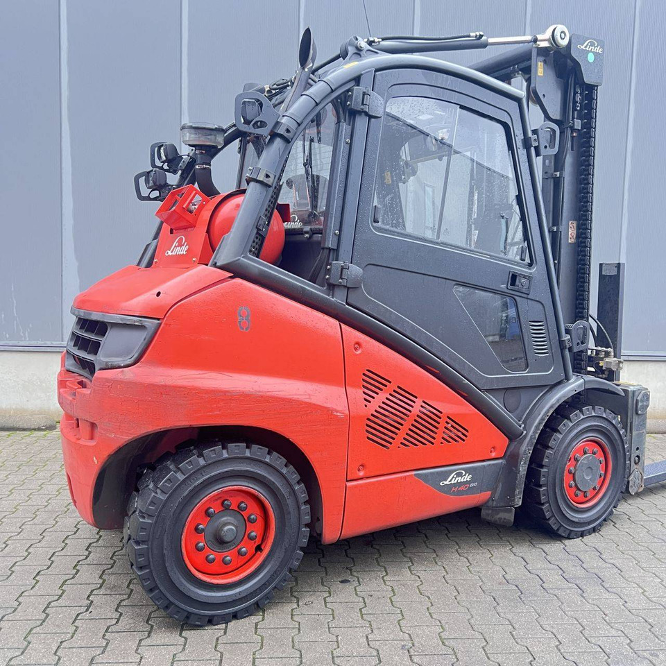 Linde H40T-02 (394) EVO - Empilhador a gás: foto 2 Linde H40T-02 (394) EVO - Empilhador a gás: foto 2