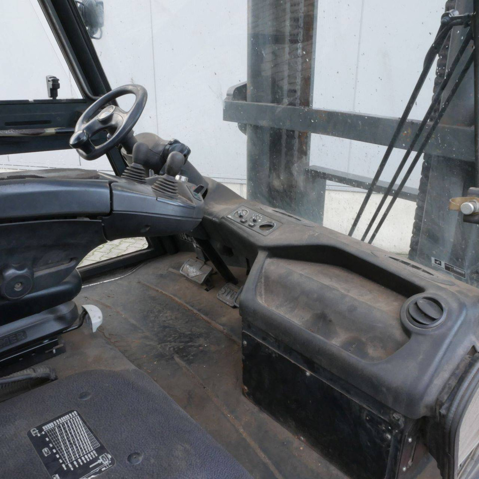 Linde H80D/900 (396-02) - Empilhador a diesel: foto 4 Linde H80D/900 (396-02) - Empilhador a diesel: foto 4