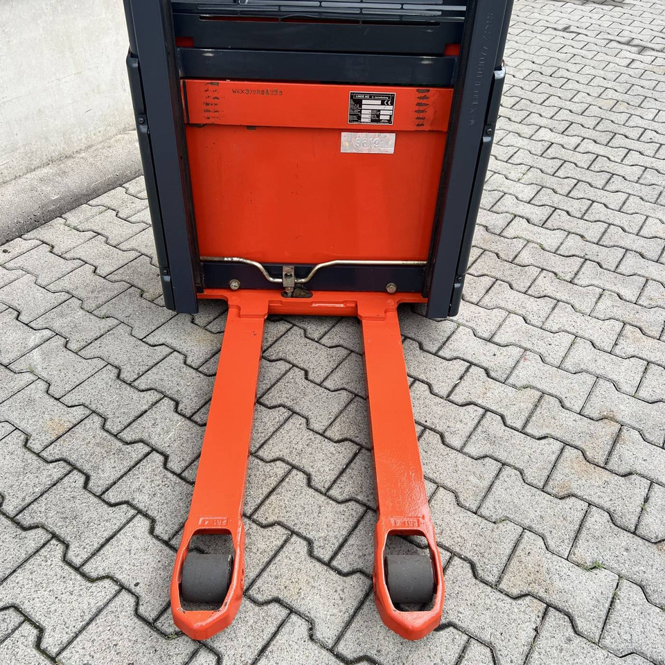 Linde L12 (379) - Stacker: foto 5 Linde L12 (379) - Stacker: foto 5