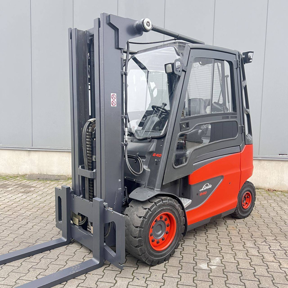 Linde Linde E40/600H (388) - Empilhador elétrico: foto 1 Linde Linde E40/600H (388) - Empilhador elétrico: foto 1