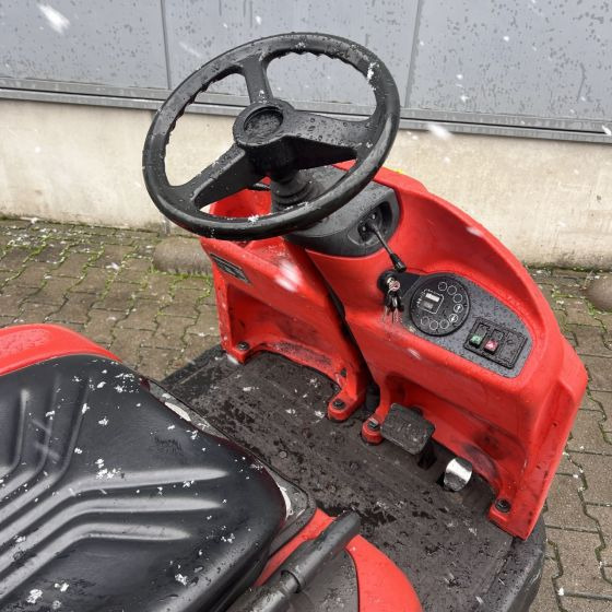 Linde P60Z (126) - Trator elétrics: foto 3 Linde P60Z (126) - Trator elétrics: foto 3