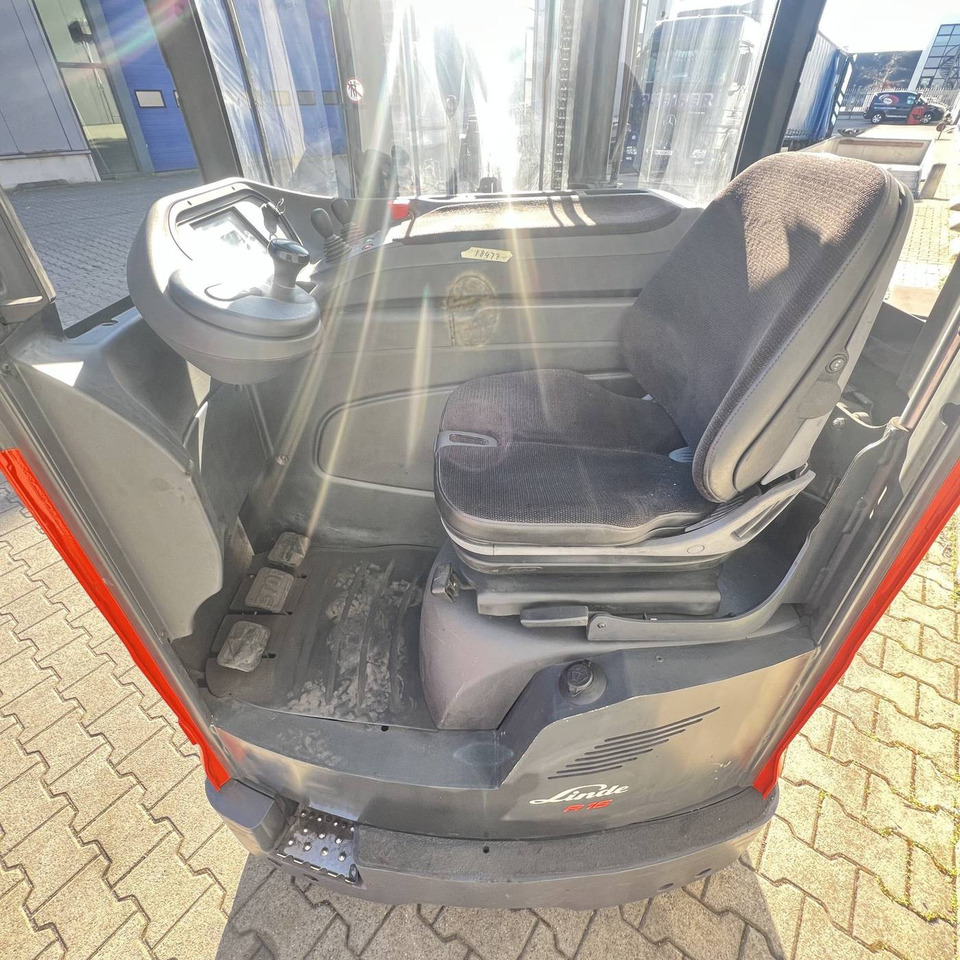 Linde R16G (1120) - Empilhador retráctil: foto 4 Linde R16G (1120) - Empilhador retráctil: foto 4