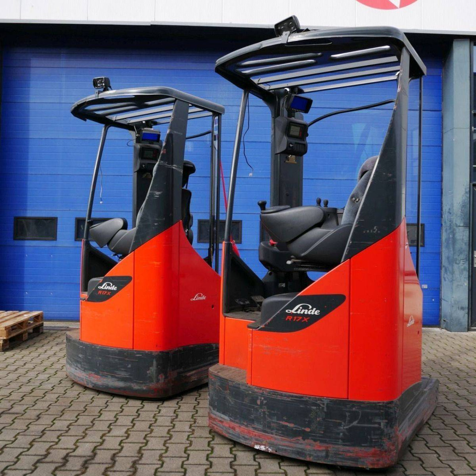 Linde R17XHD (116-03) - Empilhador retráctil: foto 1 Linde R17XHD (116-03) - Empilhador retráctil: foto 1