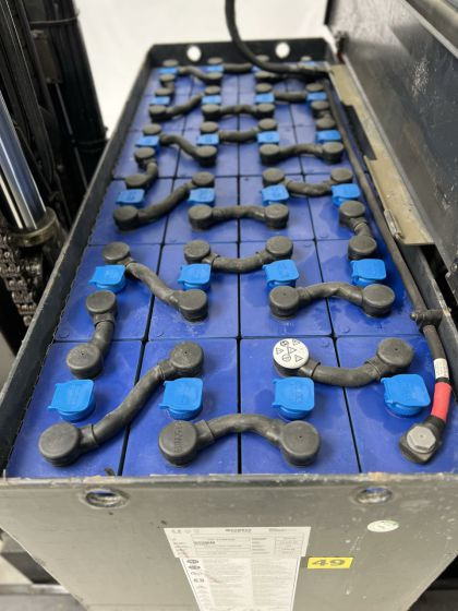 Linde R20 HD (1120) - Empilhador retráctil: foto 5 Linde R20 HD (1120) - Empilhador retráctil: foto 5
