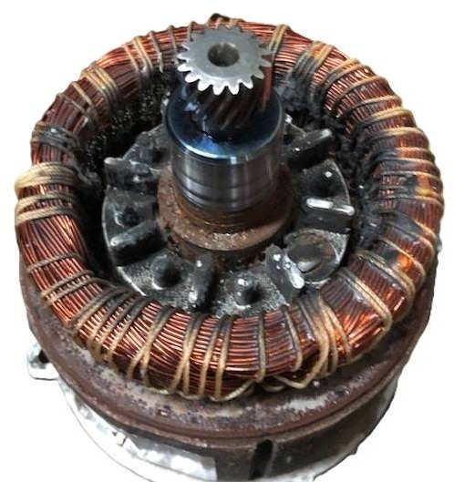 Motor for Toyota BT - Motor e peças para Equipamento de movimentação: foto 2 Motor for Toyota BT - Motor e peças para Equipamento de movimentação: foto 2