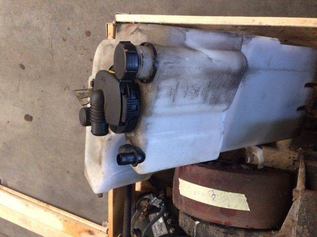 Oil Tank for Linde R14-20, Series 115, 115-C - Tanque hidráulico para Equipamento de movimentação: foto 2 Oil Tank for Linde R14-20, Series 115, 115-C - Tanque hidráulico para Equipamento de movimentação: foto 2
