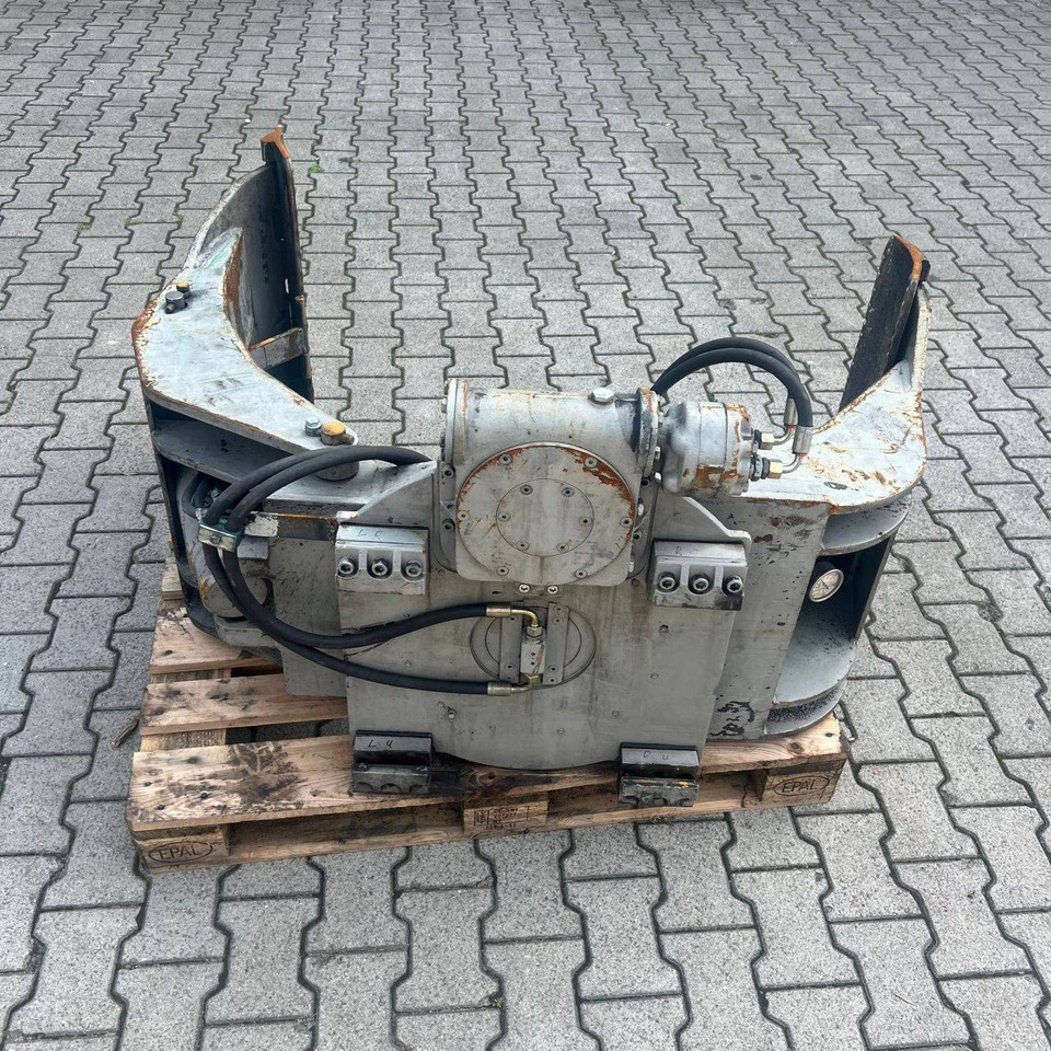 Paper roll clamp rotating - Grampo: foto 2 Paper roll clamp rotating - Grampo: foto 2