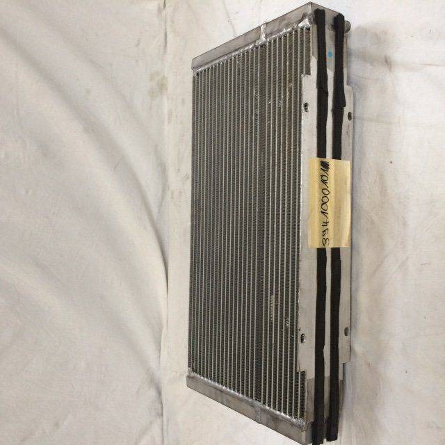 Radiator - Radiador para Equipamento de movimentação: foto 3 Radiator - Radiador para Equipamento de movimentação: foto 3