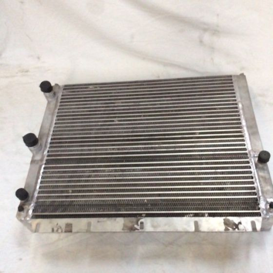 Radiator for Linde H25-35, Series 393 - Radiador para Empilhador: foto 1 Radiator for Linde H25-35, Series 393 - Radiador para Empilhador: foto 1