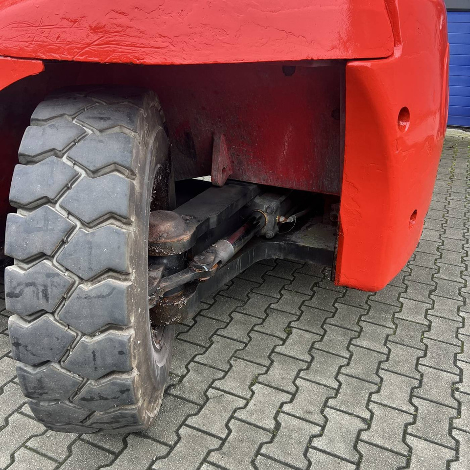 Empilhador a diesel SMV 10-600B: foto 18 Empilhador a diesel SMV 10-600B: foto 18