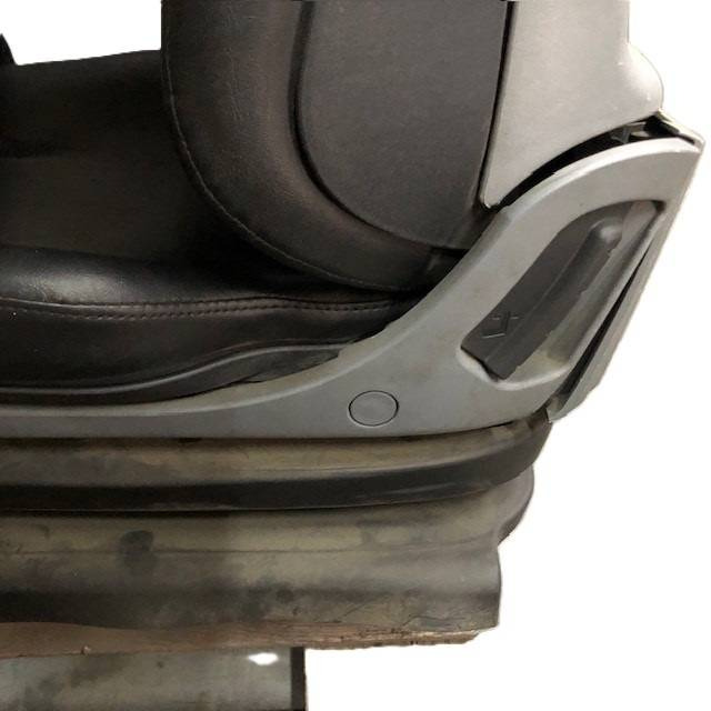 Seat for Linde 1120 series - Banco para Equipamento de movimentação: foto 4 Seat for Linde 1120 series - Banco para Equipamento de movimentação: foto 4