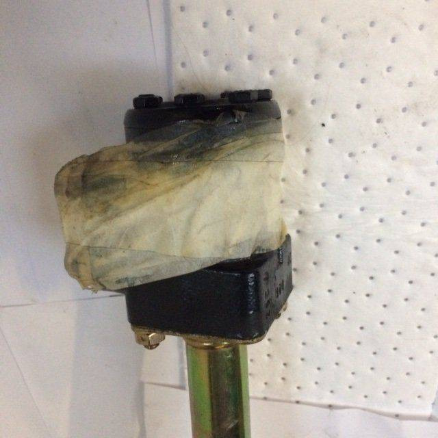 Steering pump 48V For Linde - Volante de direção para Equipamento de movimentação: foto 2 Steering pump 48V For Linde - Volante de direção para Equipamento de movimentação: foto 2