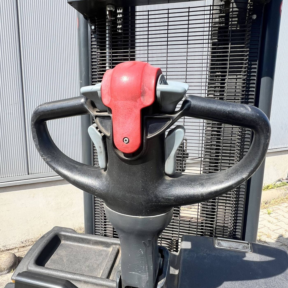 Still EGVS14 - Stacker: foto 4 Still EGVS14 - Stacker: foto 4