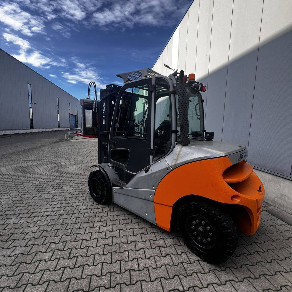 Still RX70-50/600 - Empilhador a diesel: foto 3 Still RX70-50/600 - Empilhador a diesel: foto 3