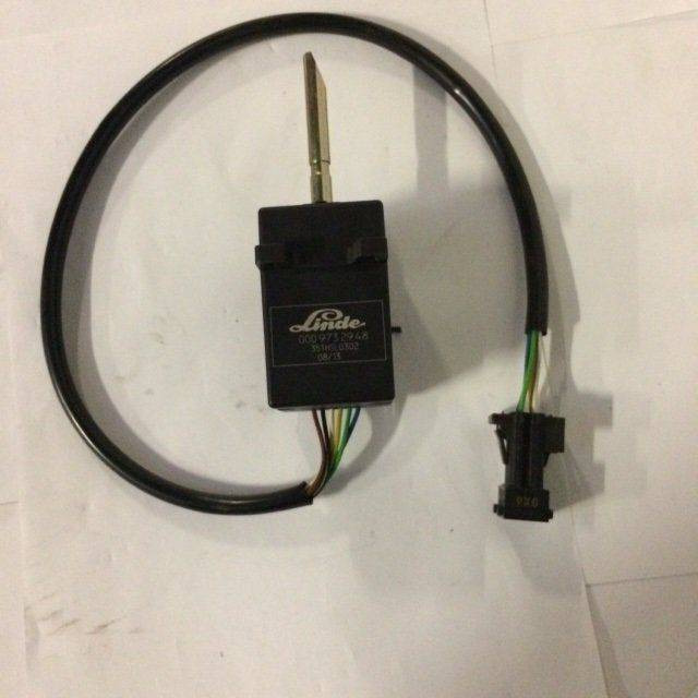 Switch for Linde - Comutador de coluna de direção para Equipamento de movimentação: foto 1 Switch for Linde - Comutador de coluna de direção para Equipamento de movimentação: foto 1