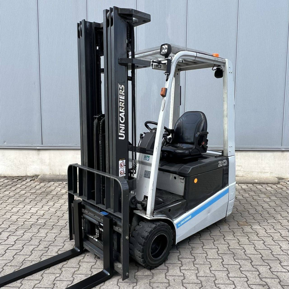 Unicarriers TX3-20L (AG1N1L20Q) - Empilhador elétrico: foto 1 Unicarriers TX3-20L (AG1N1L20Q) - Empilhador elétrico: foto 1