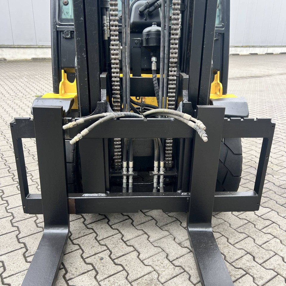 Empilhador a diesel Yale GDP55VX: foto 12 Empilhador a diesel Yale GDP55VX: foto 12