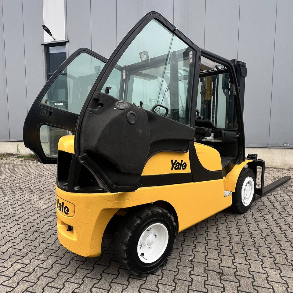 Empilhador a diesel Yale GDP55VX: foto 11 Empilhador a diesel Yale GDP55VX: foto 11
