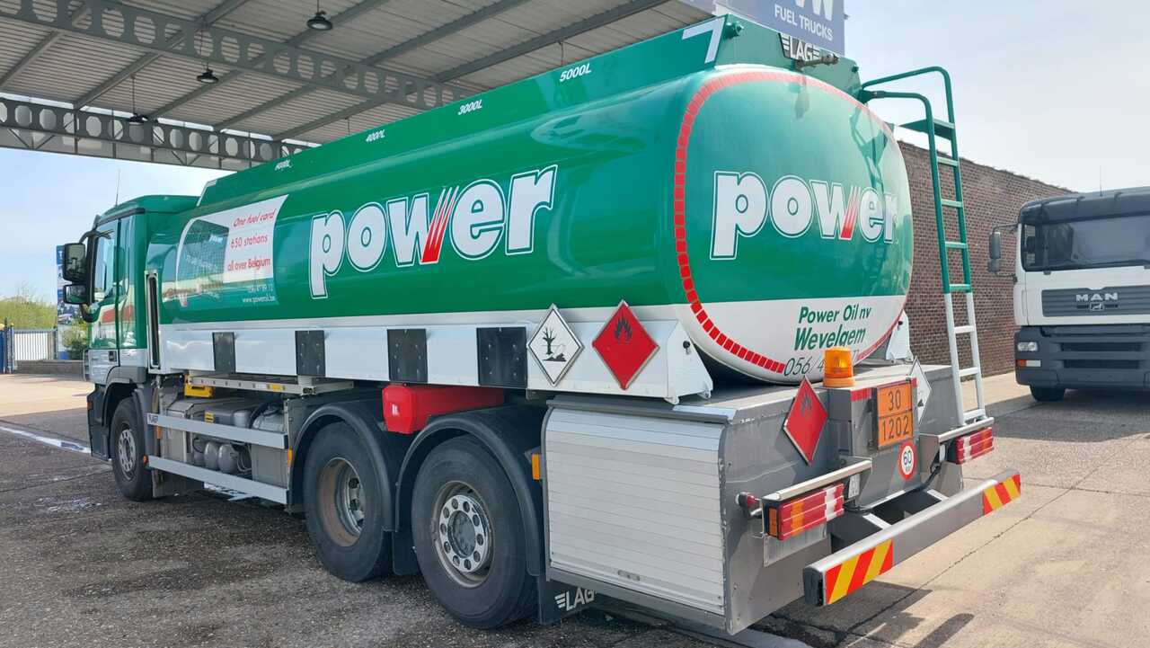 Camião cisterna MERCEDES ACTROS: foto 9