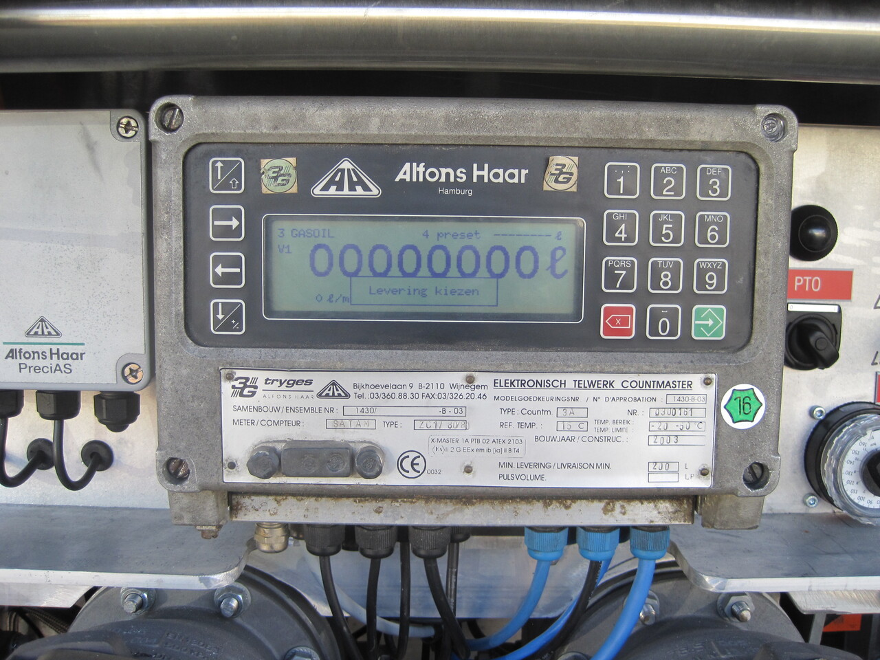 SCANIA G370 - Camião cisterna: foto 3 SCANIA G370 - Camião cisterna: foto 3