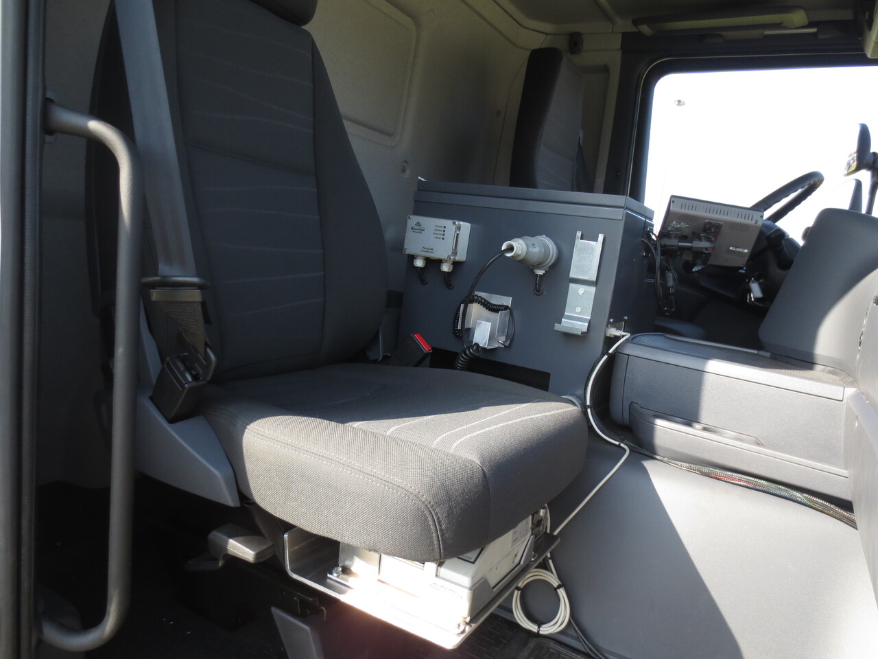 SCANIA G370 - Camião cisterna: foto 5 SCANIA G370 - Camião cisterna: foto 5