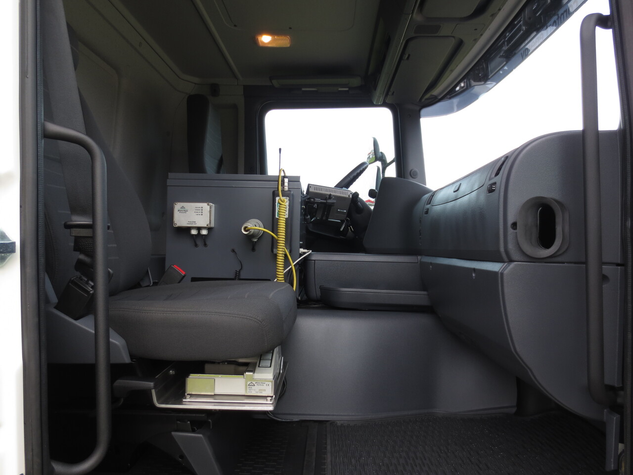 SCANIA G370 - Camião cisterna: foto 5 SCANIA G370 - Camião cisterna: foto 5