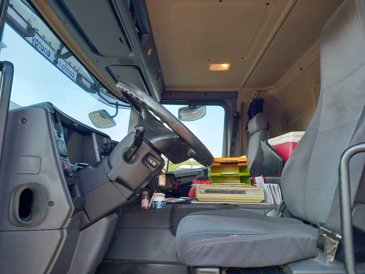Scania PRT - Camião cisterna: foto 3 Scania PRT - Camião cisterna: foto 3