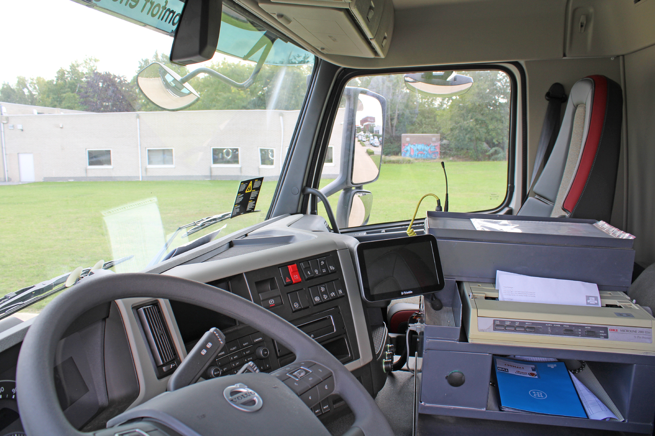 VOLVO FM - Camião cisterna: foto 4 VOLVO FM - Camião cisterna: foto 4